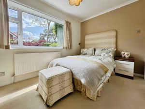 Photo 7- click for photo gallery